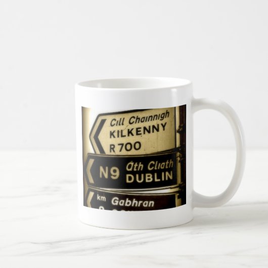 Wegweiser für Irland Kaffeetasse (Rechts)