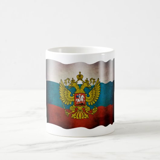 Wehende Flagge von Russland Kaffeetasse (Mittel)