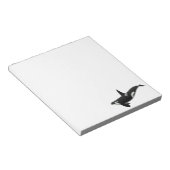 Weibchen aus schwarzem und weißem Orca Killer Notizblock (angewinkelt)