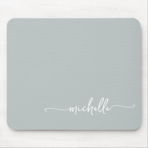 Weiblich Einfacher Salbeigrüner Monogramm-Name Mousepad