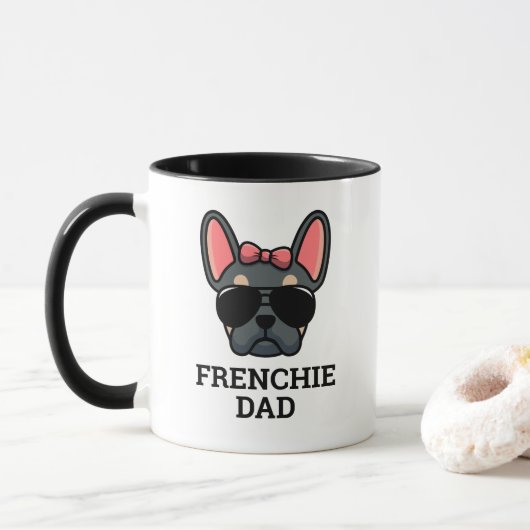 Weibliche Blauer Tan Bulldog Frenchie Dog Tasse (Mit Donut)