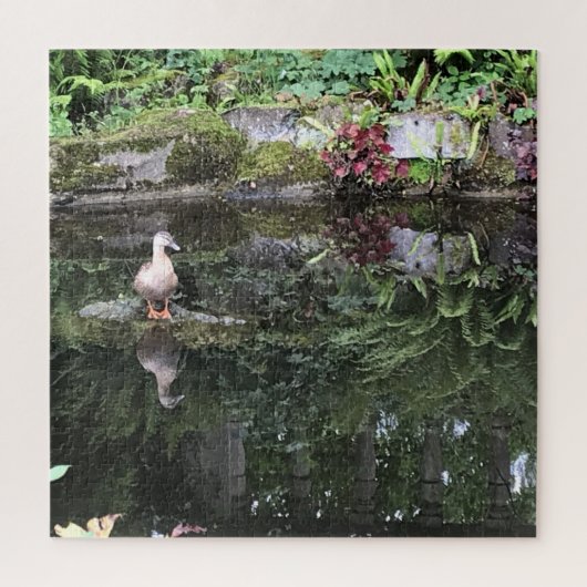 Weibliche Ente in einem Teich mit Reflektionen Puzzle (Vertikal)