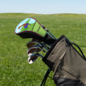 Weibliche Golfer, die über Wassergefahr fahren Golf Headcover (In SItu)