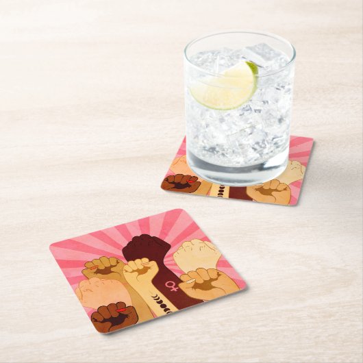 Weibliche Hände mit Faust aufgezogen Rechteckiger Pappuntersetzer (Vor Ort)