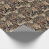 Weibliche Hoopoe auf Trunk Geschenkpapier (Ecke)