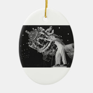 Weibliche Mechanikerin - Zweiter Weltkrieg Keramik Ornament