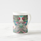 Weibliche rote Lippen und Rose Pfau Abstrakt Porzellantasse (Vorderseite Rechts)