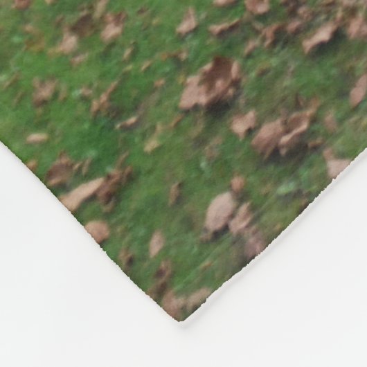 Weiblicher Elch im Herbstfeld Fleecedecke (Ecke)