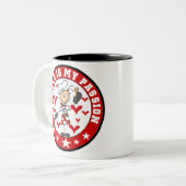 Weiblicher Koch, der Leidenschafts-Tasse kocht Zweifarbige Tasse (Vorderseite Links)