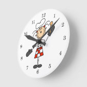 Weiblicher Koch mit Mitten und Holzlöffel Runde Wanduhr (Winkel)