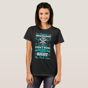 Weiblicher Mechaniker arbeiten schwer nicht als T-Shirt