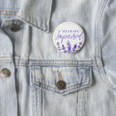 Weibliches Lila Lavendel Blumenmuster Schwerhörigk Button (Beispiel)