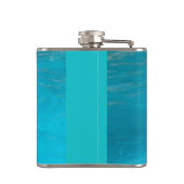 Weibliches Model Schwimmen Thunder_Cove Flachmann (Rückseite)