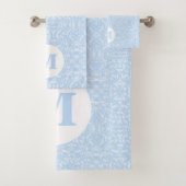 Weich blau und weiß Botanisch mit Monogramm Badhandtuch Set (Insitu)