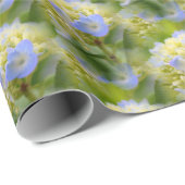 Weich blauer Hydrangea Blume Muster Natur Geschenkpapier (Rolleneckpunkt)