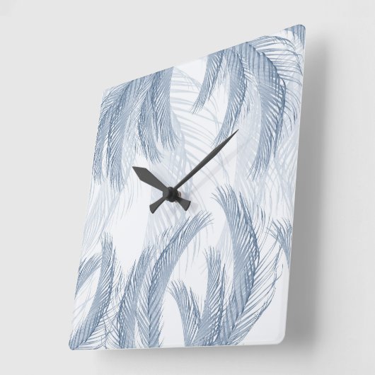 Weich blaues Feather Palm Bliss 1 Quadratische Wanduhr (Winkel)