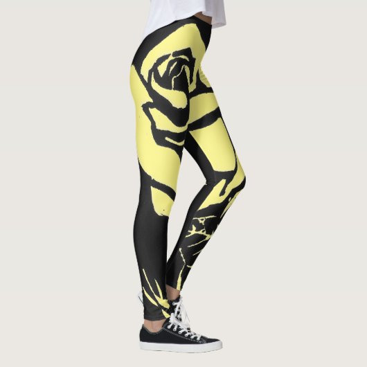 Weich gelbe holzgeschnittene Rose auf schwarzem Hi Leggings (Rechts)