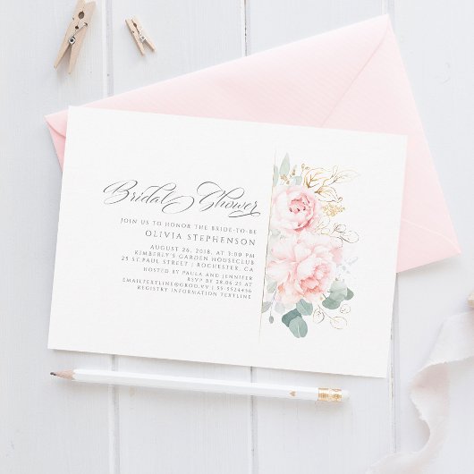 Weich rosafarbene Blume und goldenes Grün Brautpar Einladung