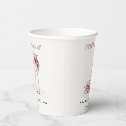 Weich rosafarbenes Brautparty mit hohen Absätzen Pappbecher (Rechts)