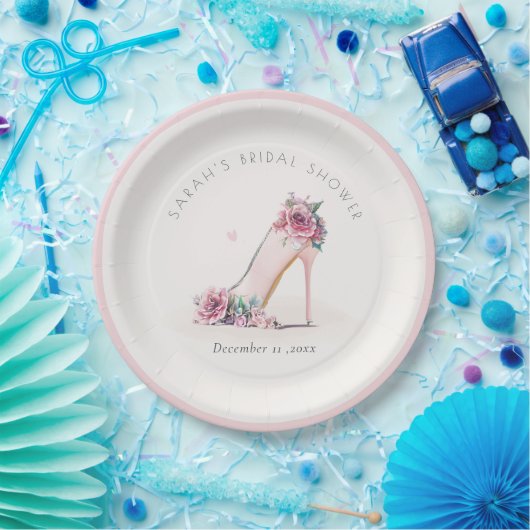 Weich rosafarbenes Brautparty mit hohen Absätzen Pappteller (Party)