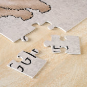 Weich überzogener Hund mit Namen auf Beige Puzzle (Seite)