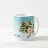 Weich überzogener Winterwald mit Terrier Snowy Kaffeetasse (VorderseiteRechts)