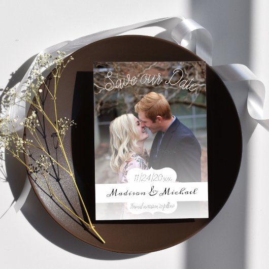 Weich weißes Banner-Foto Ankündigung Datum freihal