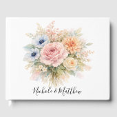 Weiche Aquarell-Blumenhochzeit Gästebuch (Vorderseite)