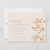 Weiche Blütenflora Champagner Weingläser Hochzeit RSVP Karte (Vorderseite)