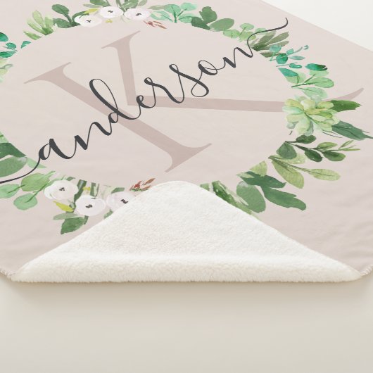 WEICHE ERRÖTEN ROSA KRANZ-LAUB-AQUARELL-MONOGRAMM SHERPADECKE (3/4)