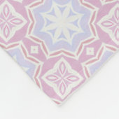 Weiche, geometrische Lücke - Pink & Lavendel Fleecedecke (Ecke)