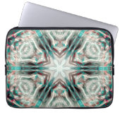 Weiche Glühen auf blauem Sand, Kaleidoskop-Stern Laptopschutzhülle (Vorderseite)