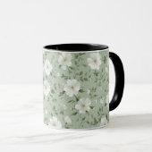 Weiche grüne Blumen Creme Blumenmuster Tasse (VorderseiteRechts)