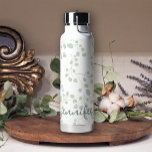 Weiche grüne Leaf florale Moderne Name<br><div class="desc">Flasche mit Blumenwasser.</div>