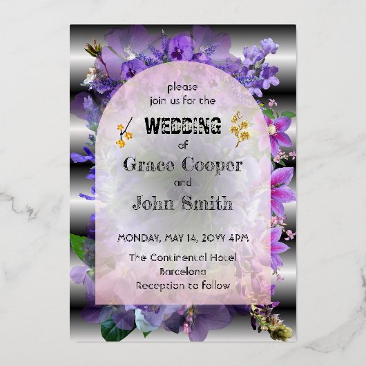 Weiche, lila Blüte mit schwarz-weißem Hintergrund Folieneinladung (Vorderseite)