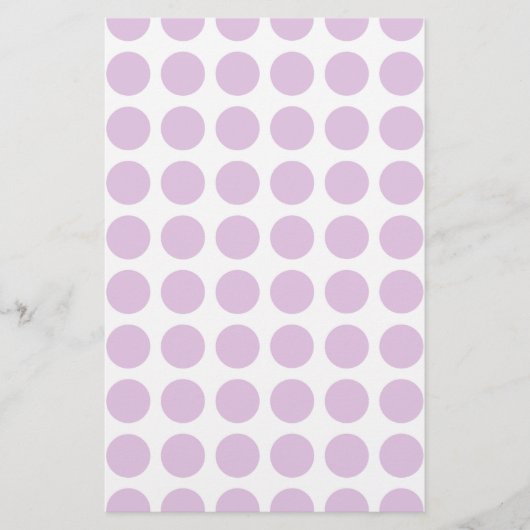 Weiche lila Polka-Punkte Briefpapier (Vorderseite)