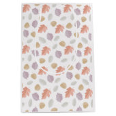 Weiche Pastel Fall Leaf Muster | Minimalistischer Mittlere Geschenktüte (Vorderseite)