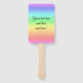 Weiche Regenbogenfarben auf einem Set von Handvent Fächer (Rückseite)