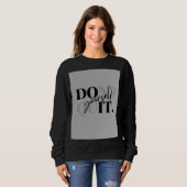 Weiche schwarze Ästhetik-T-Shirts für Mädchen Sweatshirt (Vorne ganz)