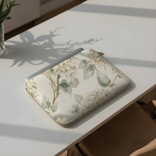 Weiche weiße Hortensien-Blumenmuster Laptopschutzhülle
