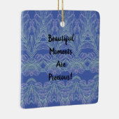 Weiche Wirbel Blau Schöne Momente Keramikornament (Rechts)