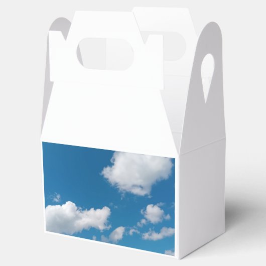 Weiche Wolken Geschenkschachtel (Geöffnet)