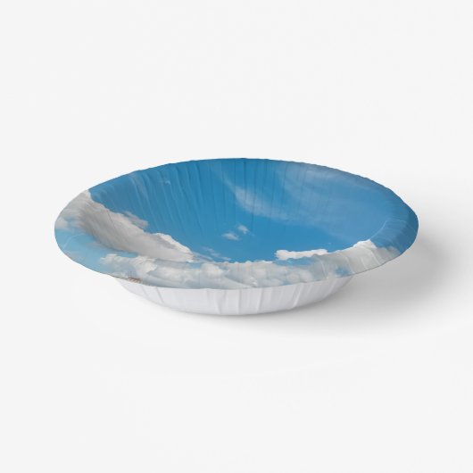 Weiche Wolken Pappteller (Gewinkelt)