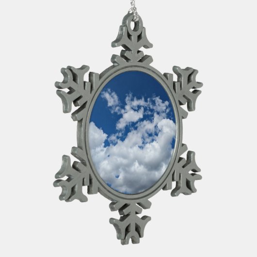 Weiche Wolken Schneeflocken Zinn-Ornament (Links)