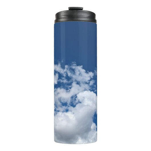 Weiche Wolken Thermosbecher (Vorderseite)