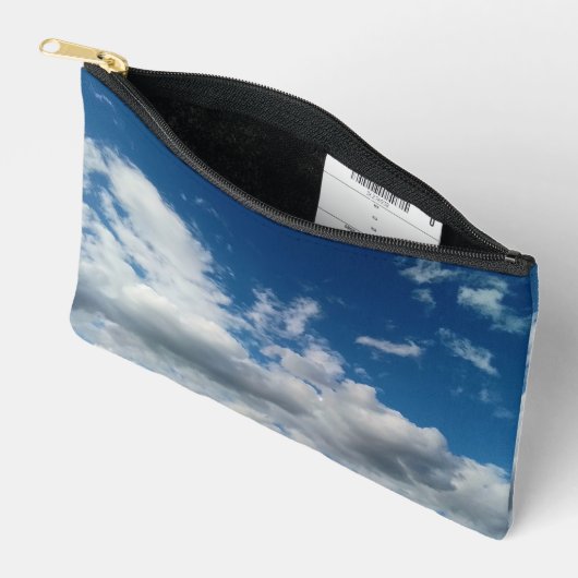 Weiche Wolken Zubehörtasche (Offen)