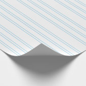 Weicher blauer Streifen auf Weiß, Geschenkpapier (Ecke)