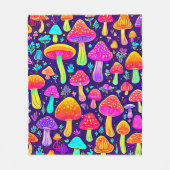 Weicher Nebel: Cartoon-Pilz-Patch Fleecedecke (Vorderseite)