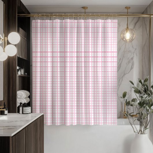 Weicher rosa karierter Vorhang chic und frischer L