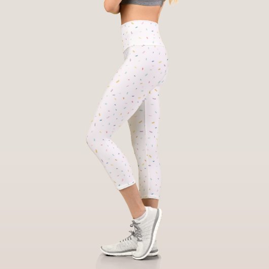 Weiches Aquarellmuster Capri Leggings (Links)